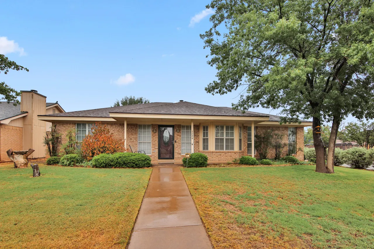 Front exterior — 5724 96th Street, Lubbock, TX 79424
