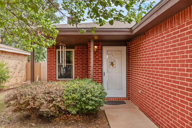 Photo 2 — 6209 13th Street, Lubbock, TX 79416