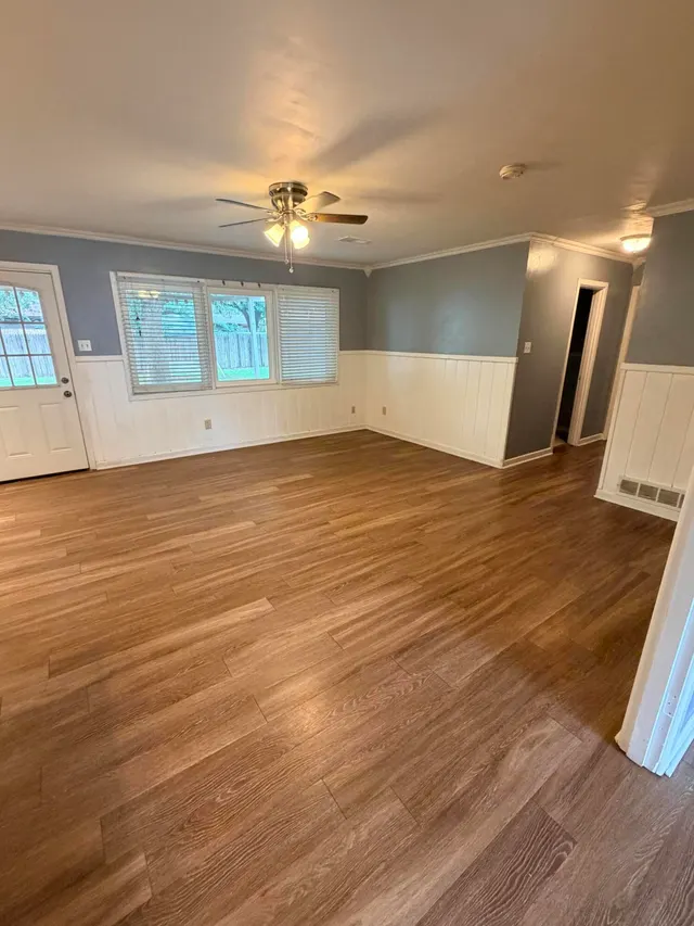 Photo 7 — 3814 27th Street, Lubbock, TX 79410
