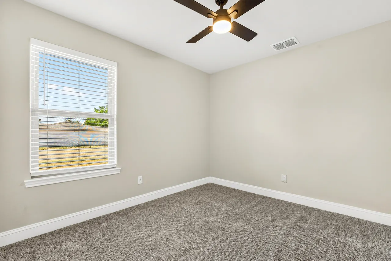 Photo 13 — 702 11th Street, Abernathy, TX 79311