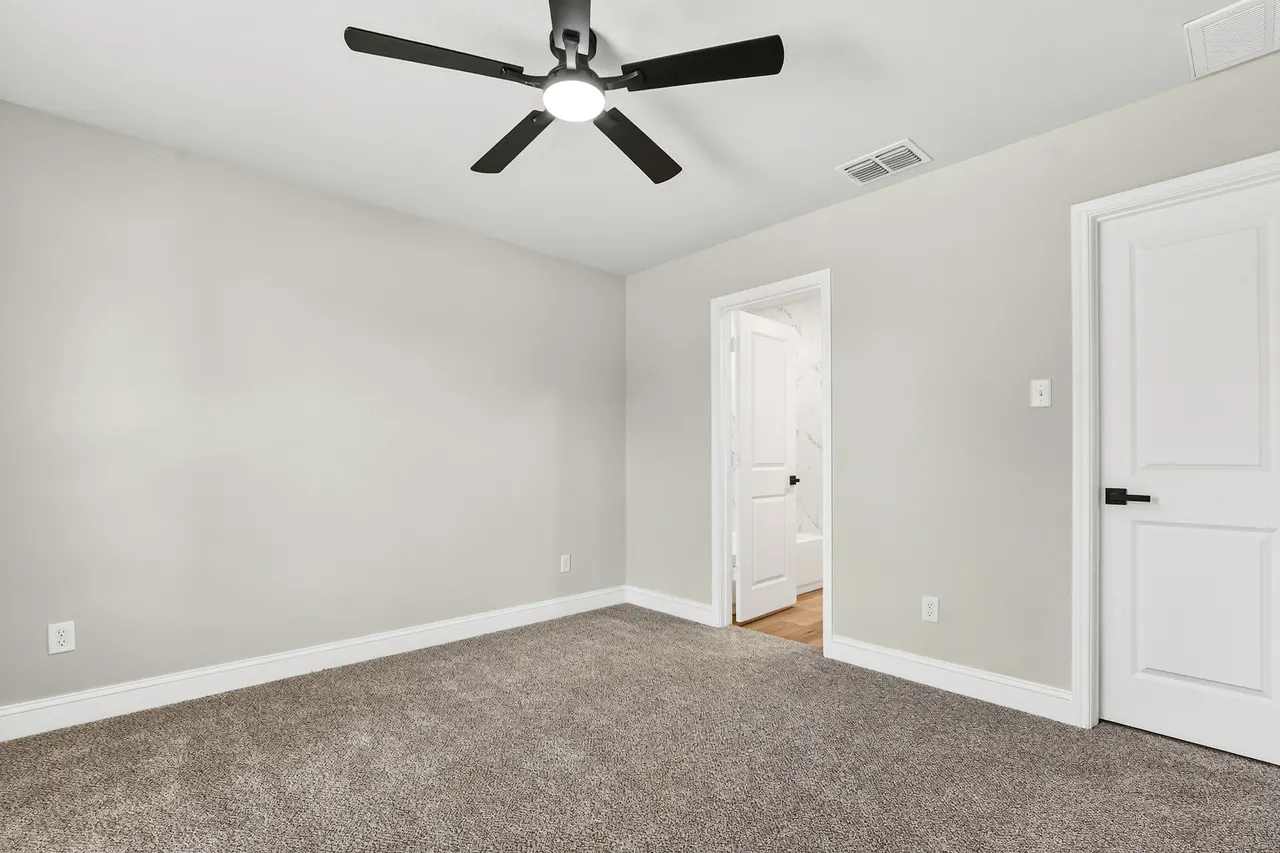 Photo 17 — 702 11th Street, Abernathy, TX 79311