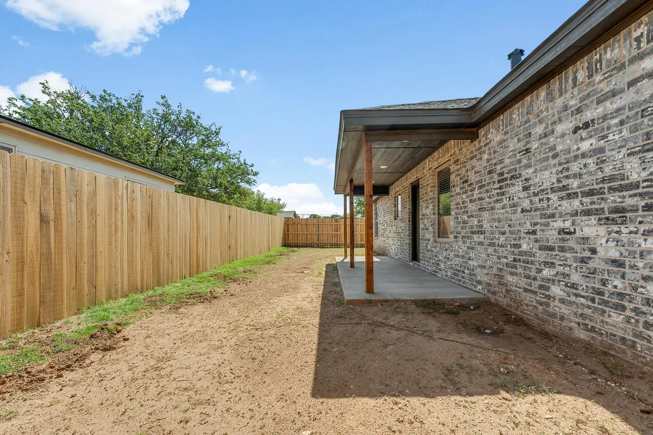Photo 21 — 702 11th Street, Abernathy, TX 79311