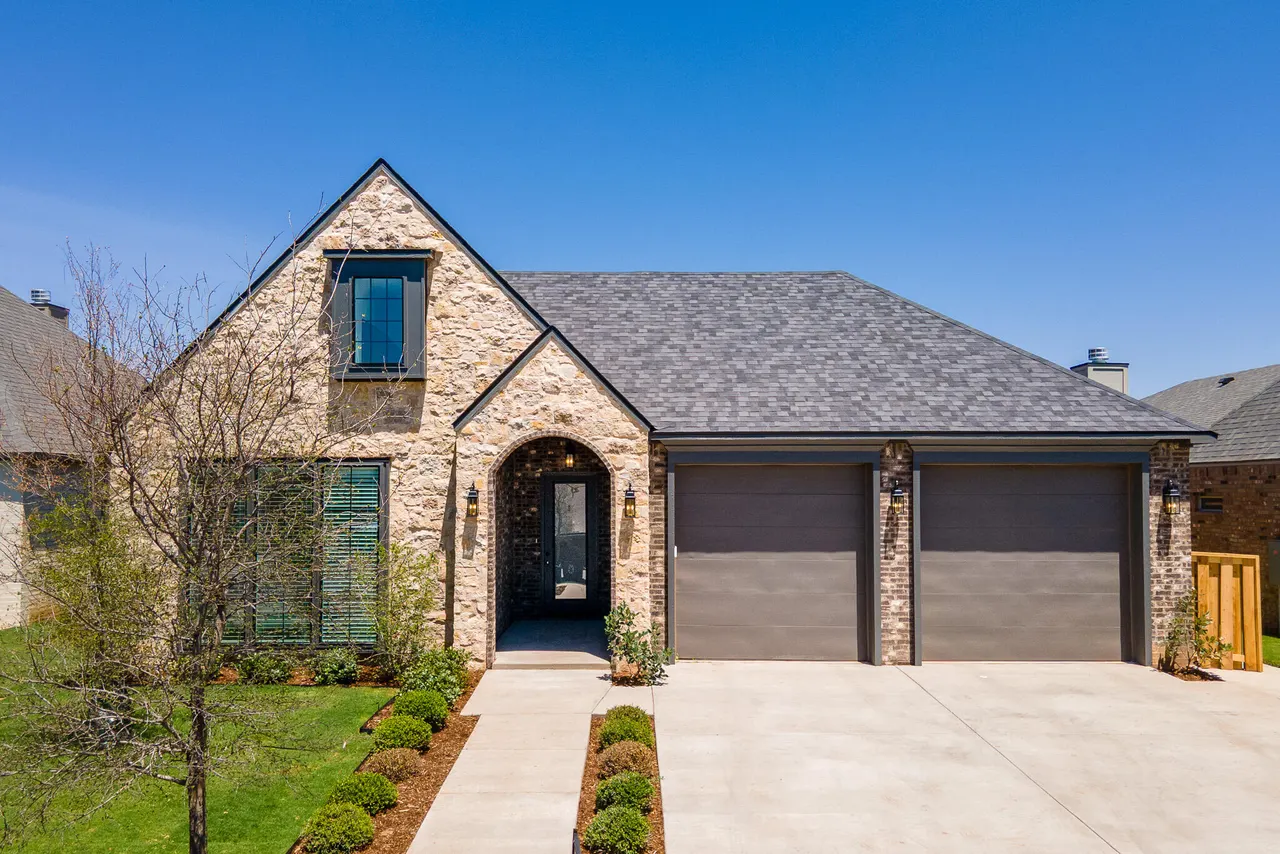 Photo 2 — 3612 126th Place, Lubbock, TX 79423