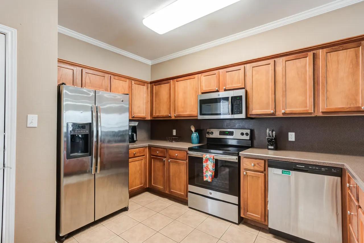 Photo 15 — 2101 Main Street 5, Lubbock, TX 79401