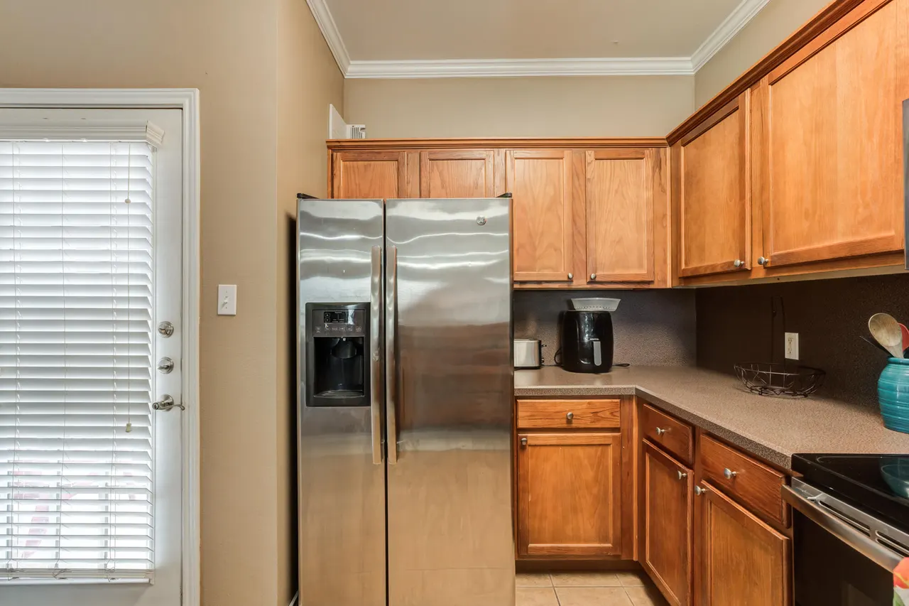 Photo 19 — 2101 Main Street 5, Lubbock, TX 79401