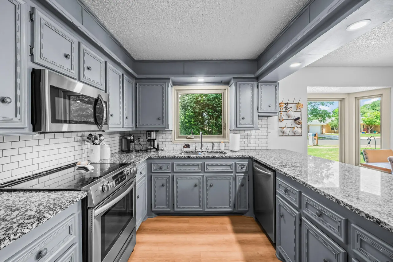 Photo 14 — 5402 89th Street, Lubbock, TX 79424