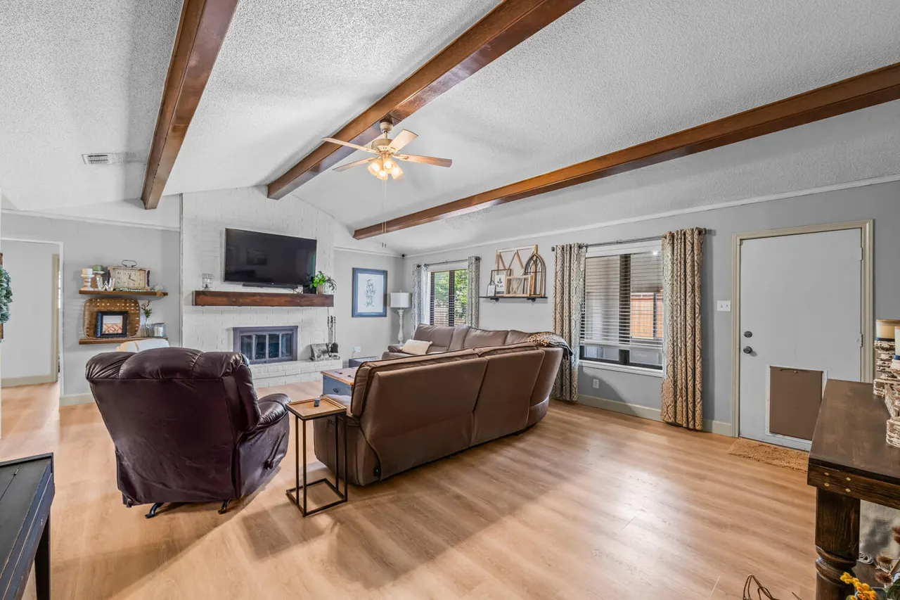 Photo 8 — 5402 89th Street, Lubbock, TX 79424