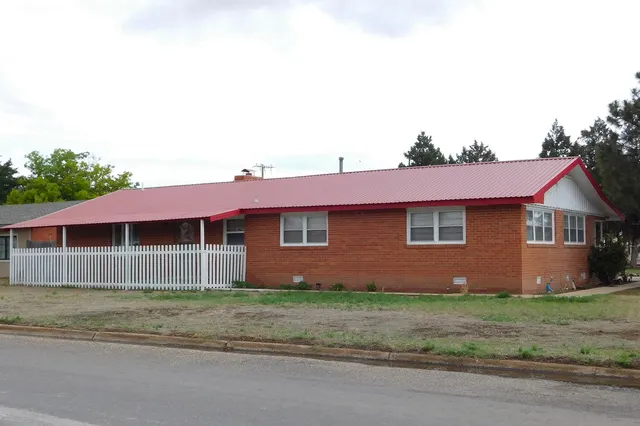 Photo 4 — 122 W 16th Street, Muleshoe, TX 79347