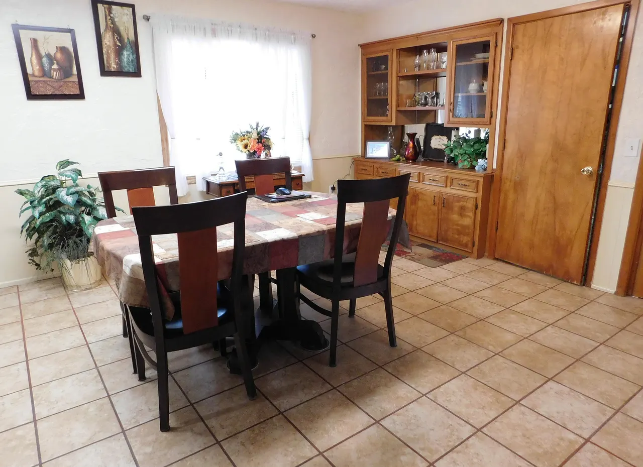 Photo 8 — 122 W 16th Street, Muleshoe, TX 79347