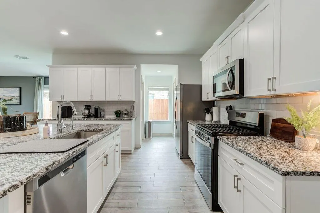 Photo 5 — 2901 134th Street, Lubbock, TX 79423