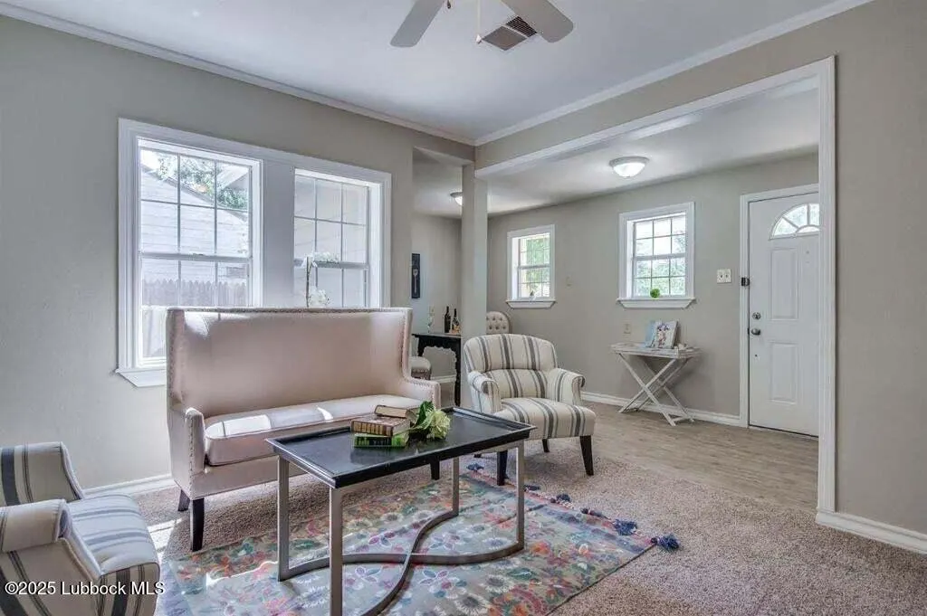 Photo 4 — 1910 26th Street, Lubbock, TX 79411