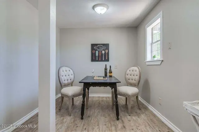 Photo 5 — 1910 26th Street, Lubbock, TX 79411