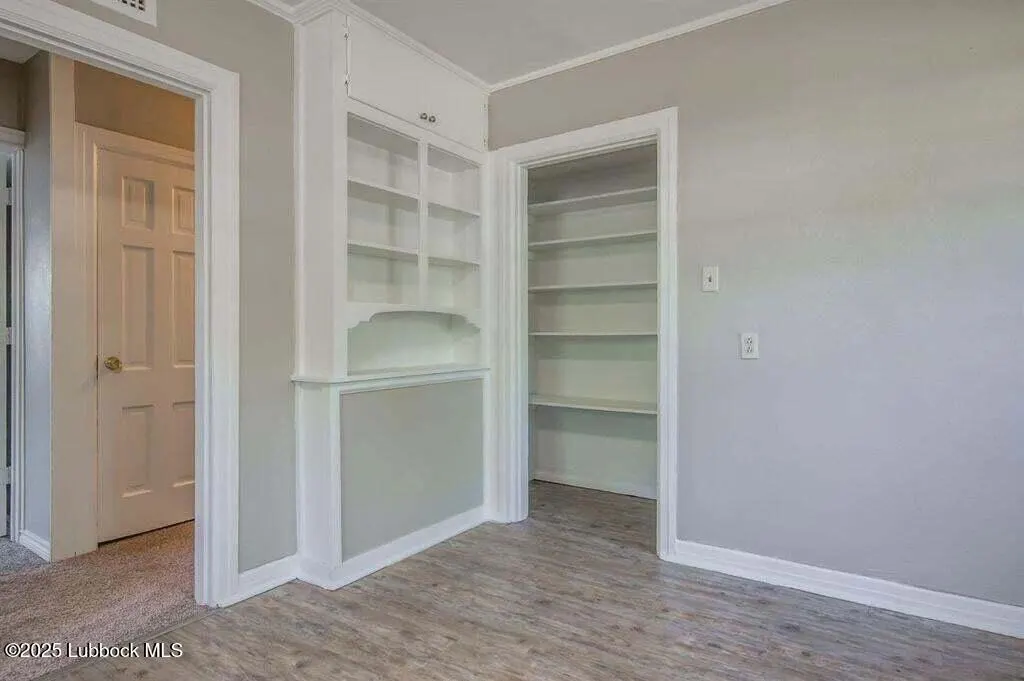 Photo 9 — 1910 26th Street, Lubbock, TX 79411