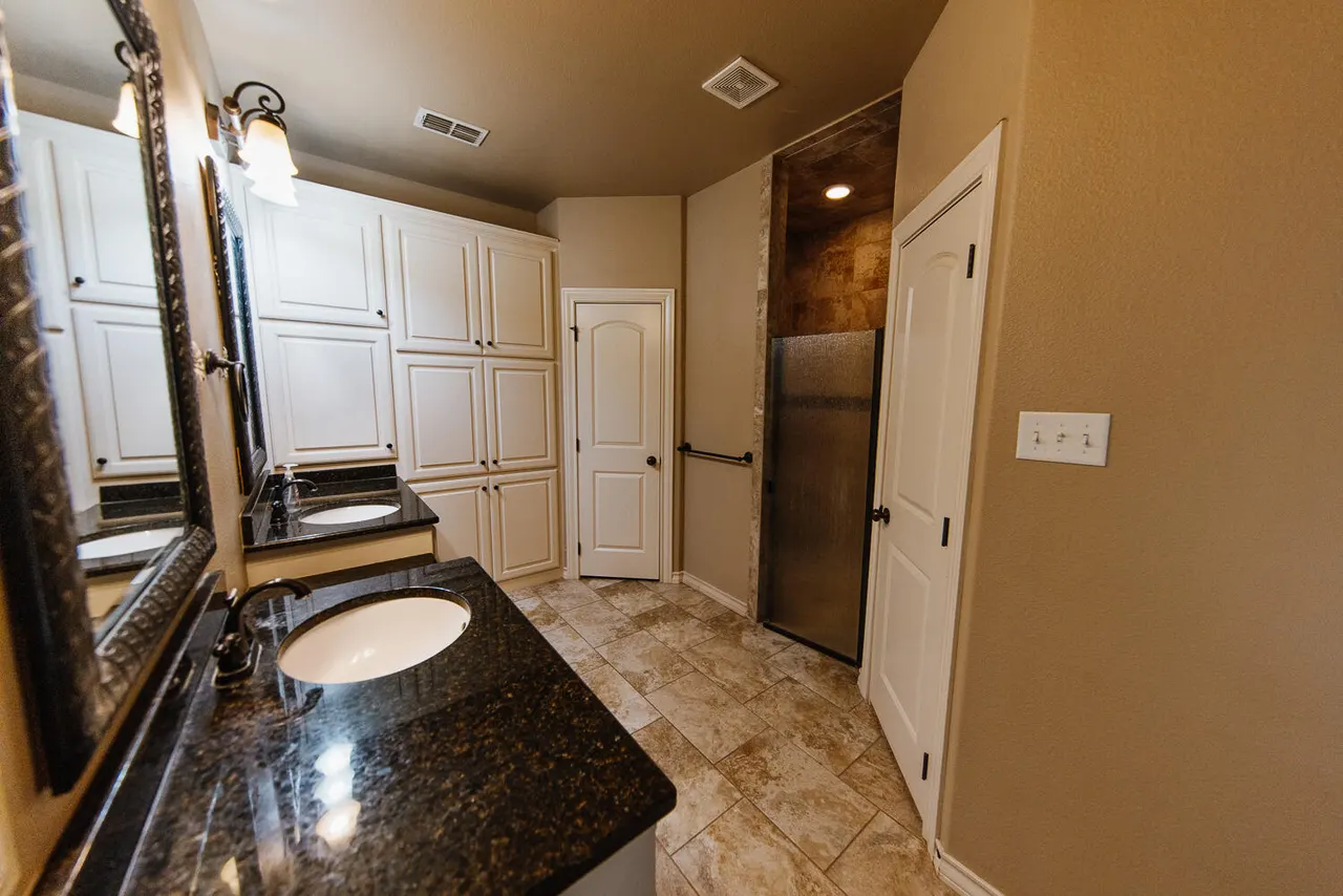 Photo 8 — 4701 121st Street UNIT 10, Lubbock, TX 79424