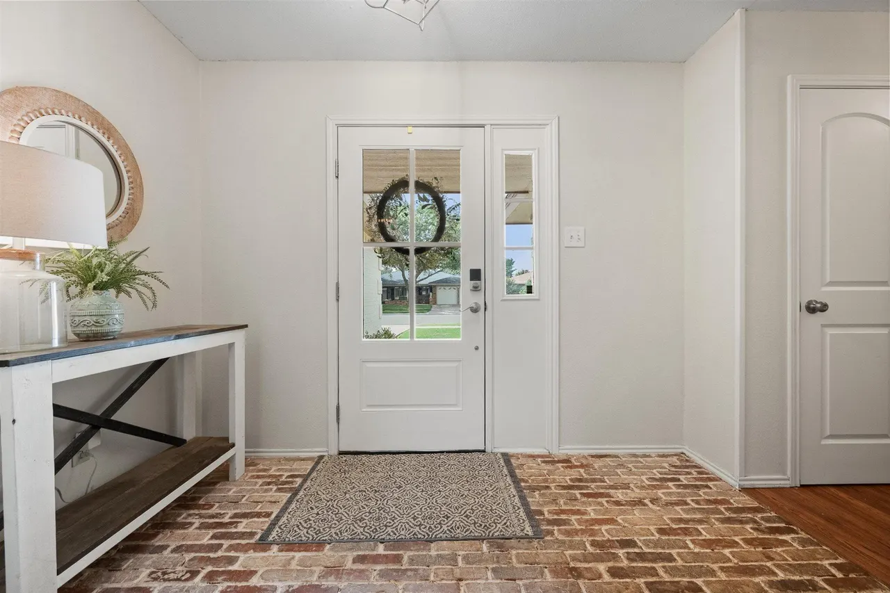 Photo 10 — 5706 89th Street, Lubbock, TX 79424