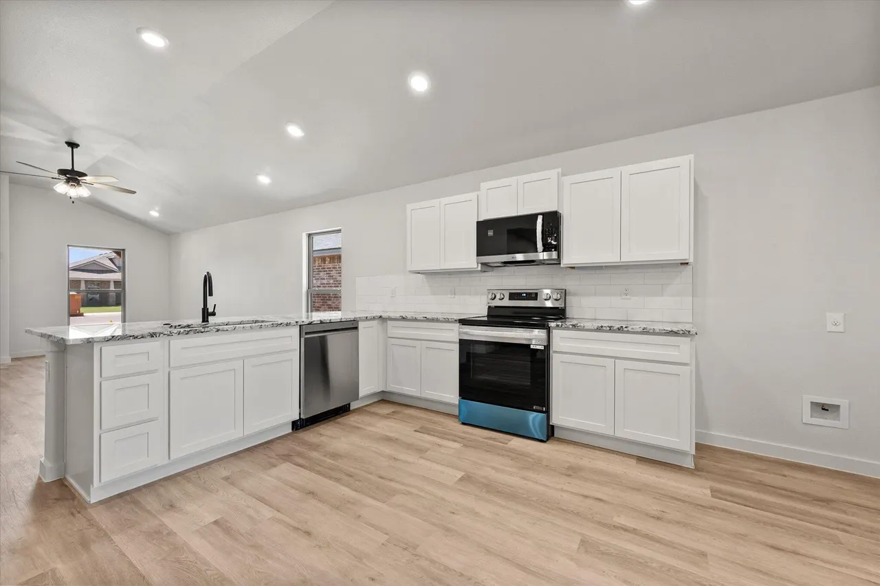 Photo 12 — 1309 Saratoga Avenue, Lubbock, TX 79416