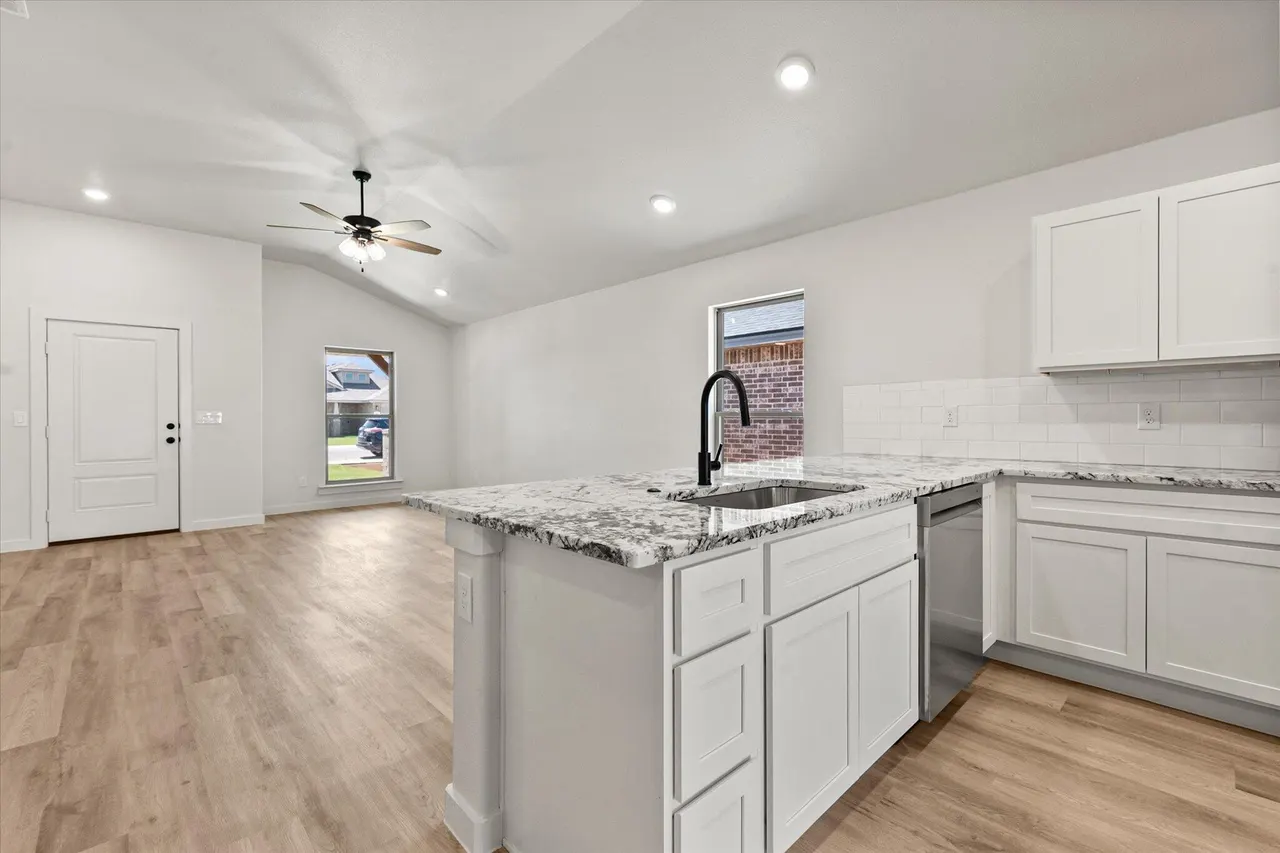 Photo 11 — 1309 Saratoga Avenue, Lubbock, TX 79416