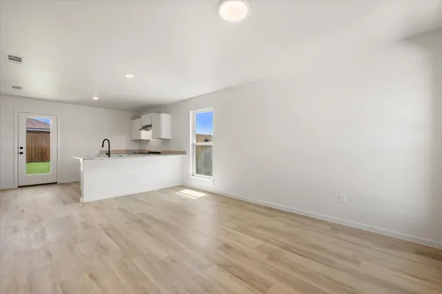 Photo 6 — 8311 25th Street, Lubbock, TX 79407