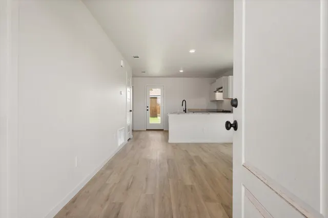 Photo 4 — 8311 25th Street, Lubbock, TX 79407