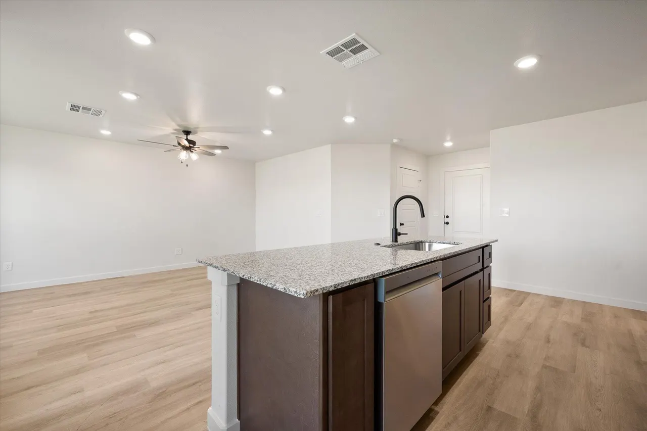 Photo 14 — 8312 26th Street, Lubbock, TX 79407