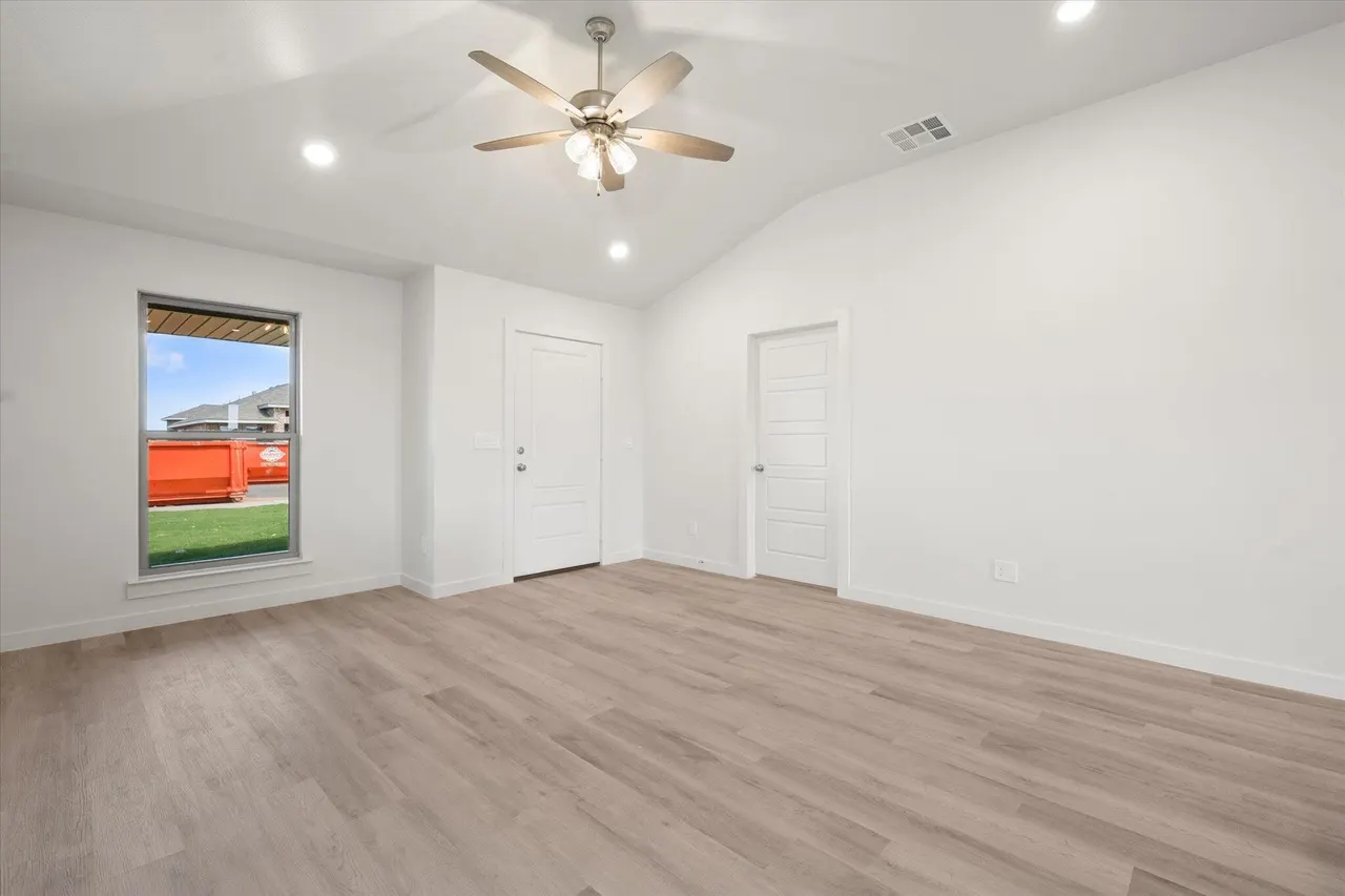 Photo 7 — 2412 Helena Avenue, Lubbock, TX 79407