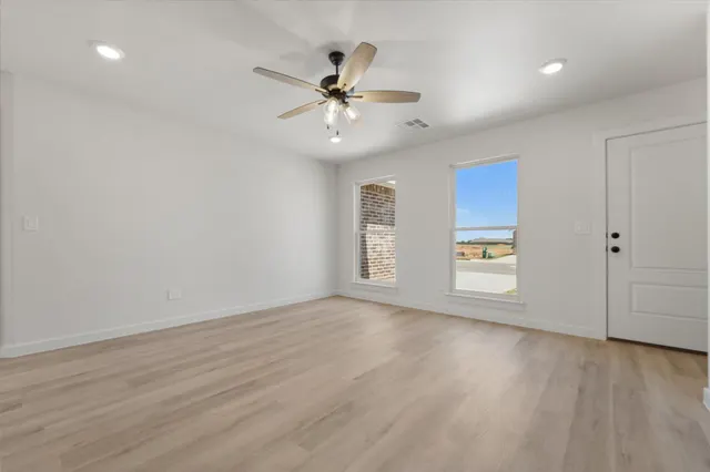 Photo 8 — 501 E 24th Street, Wolfforth, TX 79382