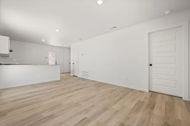 Photo 6 — 2015 Tractor Avenue, Wolfforth, TX 79382