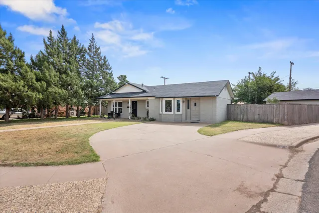 Photo 2 — 5305 13th Street, Lubbock, TX 79416