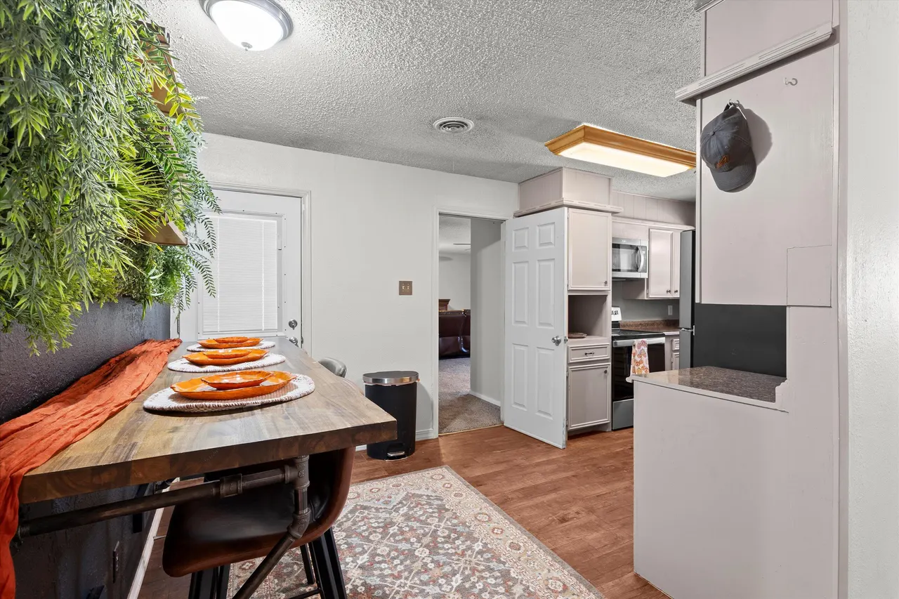 Photo 8 — 5305 13th Street, Lubbock, TX 79416