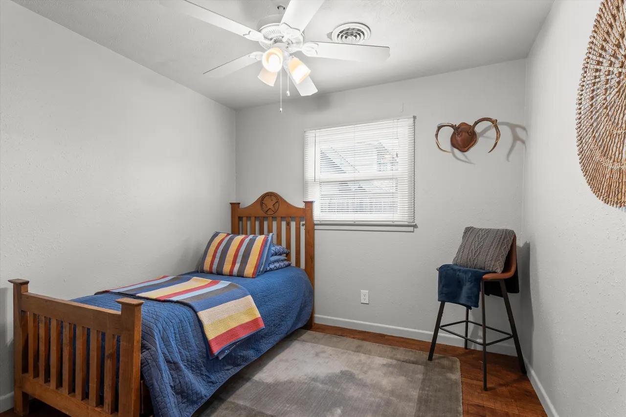 Photo 16 — 5305 13th Street, Lubbock, TX 79416