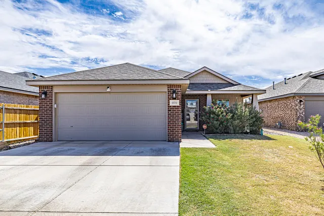 Front exterior — 13711 Paris Avenue, Lubbock, TX 79423