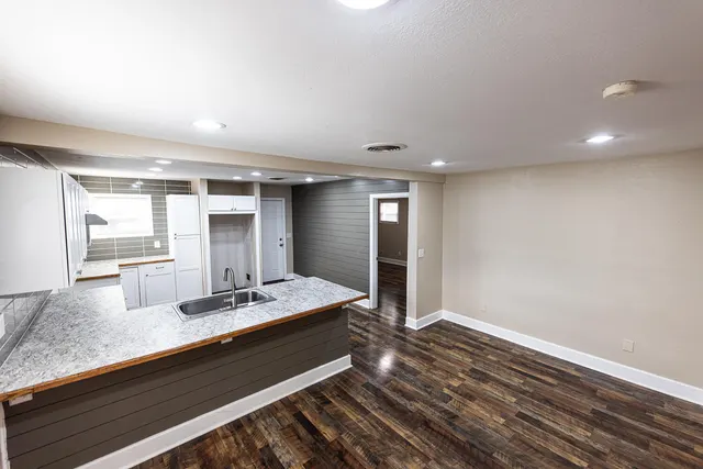 Photo 6 — 1155 S 10th Street, Slaton, TX 79364