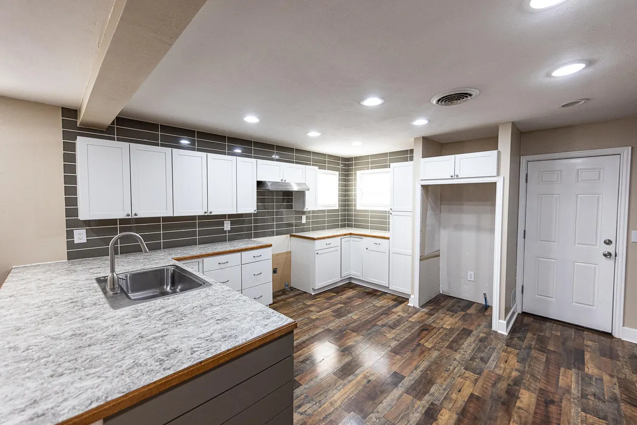 Photo 8 — 1155 S 10th Street, Slaton, TX 79364
