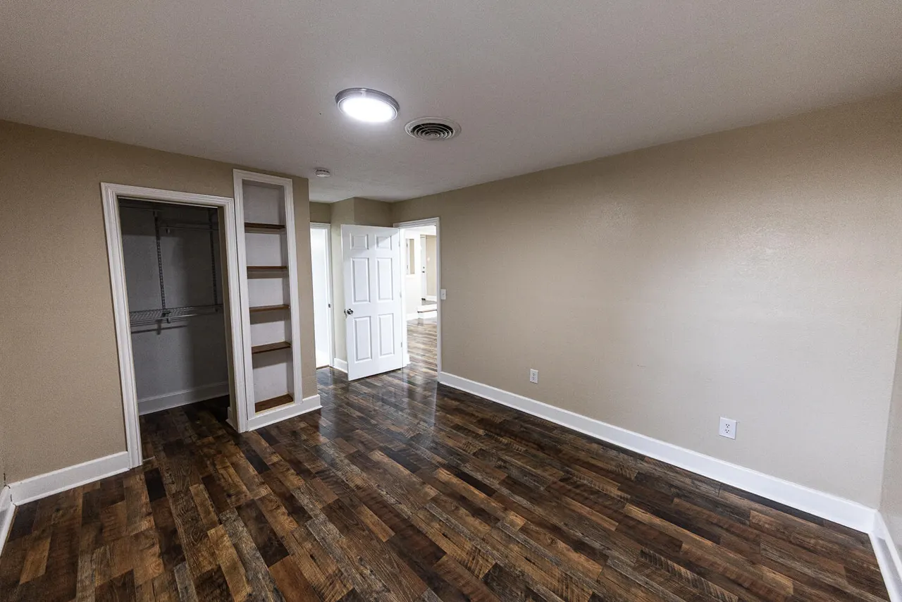Photo 9 — 1155 S 10th Street, Slaton, TX 79364