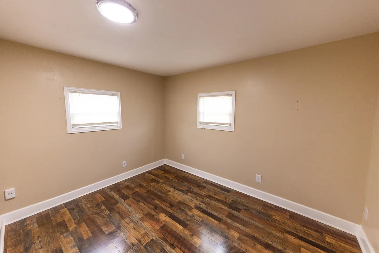 Photo 11 — 1155 S 10th Street, Slaton, TX 79364