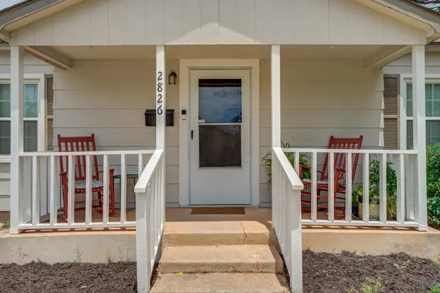 Photo 3 — 2826 33rd Street, Lubbock, TX 79410
