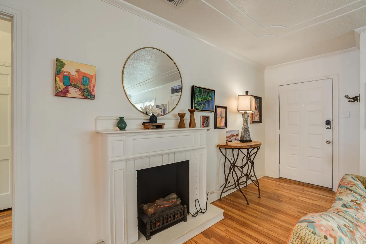 Photo 10 — 2826 33rd Street, Lubbock, TX 79410