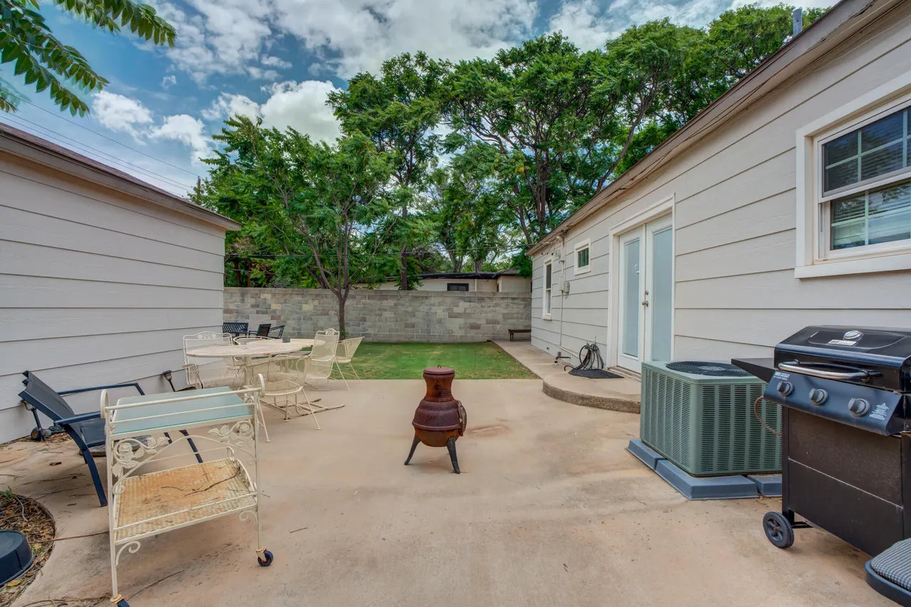 Photo 26 — 2826 33rd Street, Lubbock, TX 79410