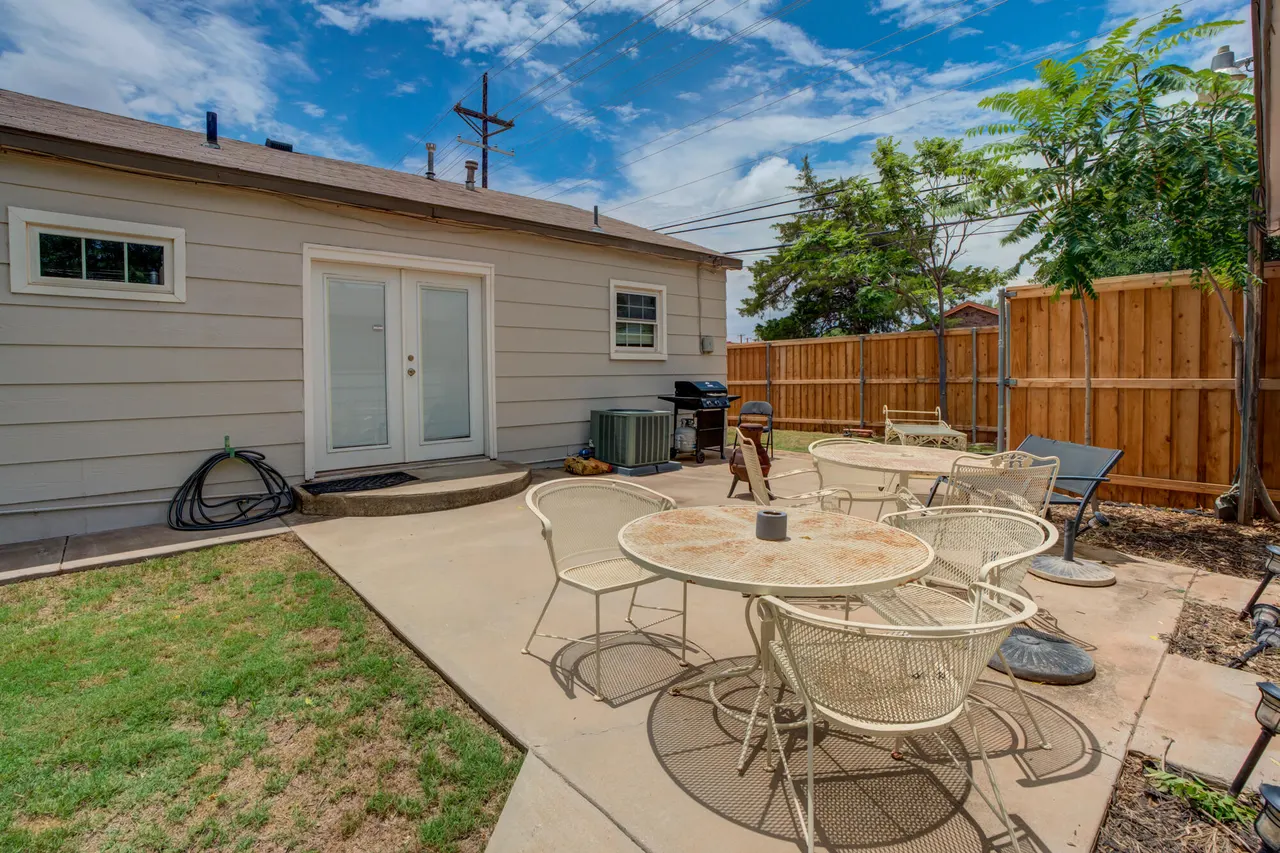 Photo 33 — 2826 33rd Street, Lubbock, TX 79410
