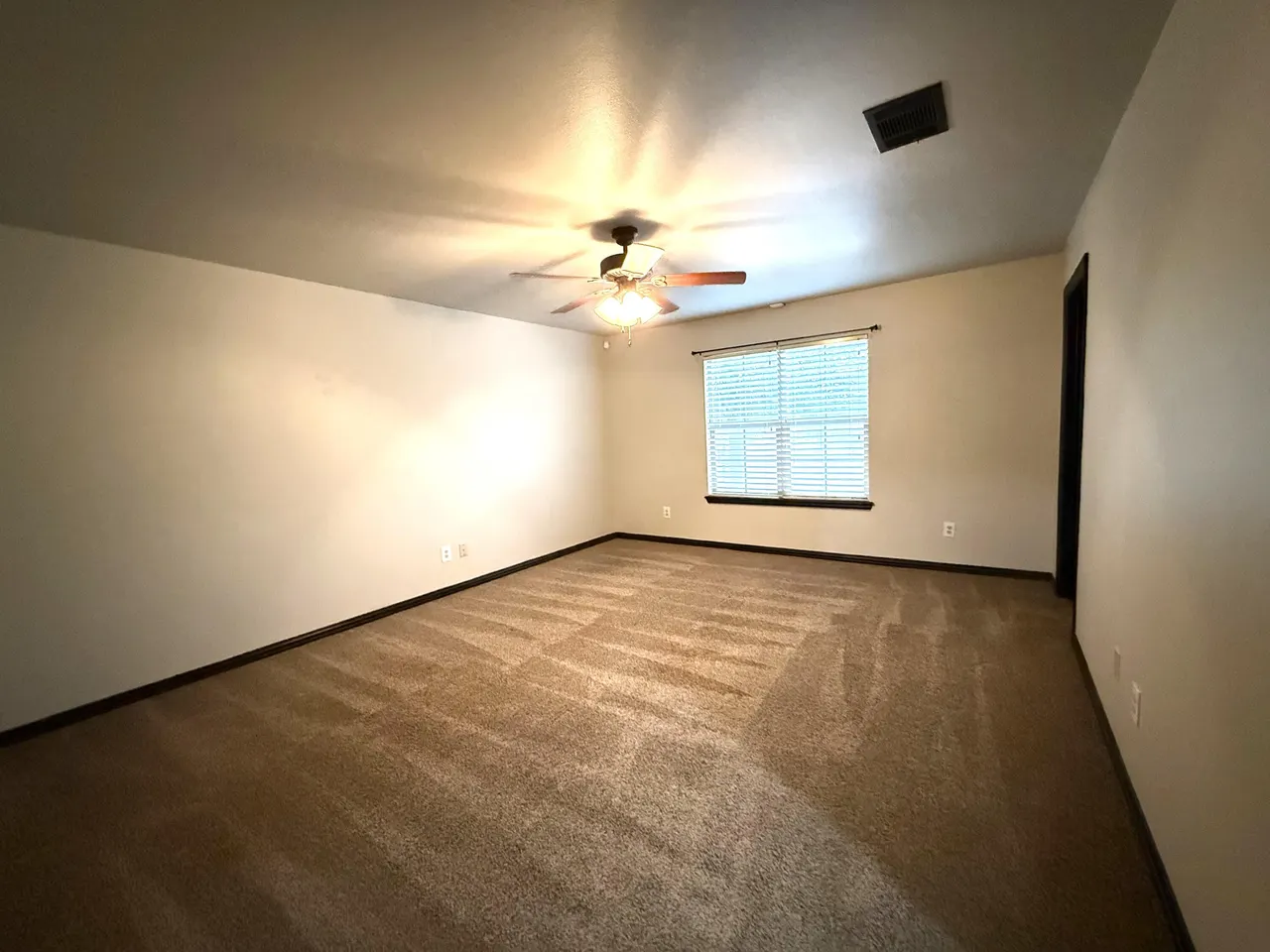 Photo 5 — 2622 112th Street, Lubbock, TX 79423