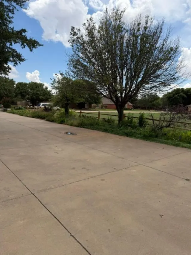Photo 41 — 913 W 9th Street, Idalou, TX 79329