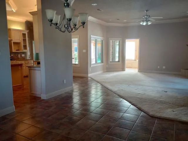 Photo 8 — 913 W 9th Street, Idalou, TX 79329