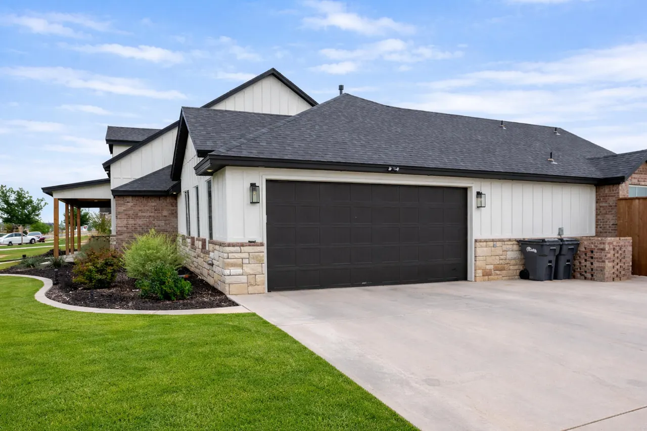 Photo 4 — 5925 140th Street, Lubbock, TX 79424