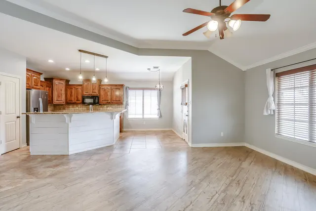 Photo 4 — 6207 100th Street, Lubbock, TX 79424
