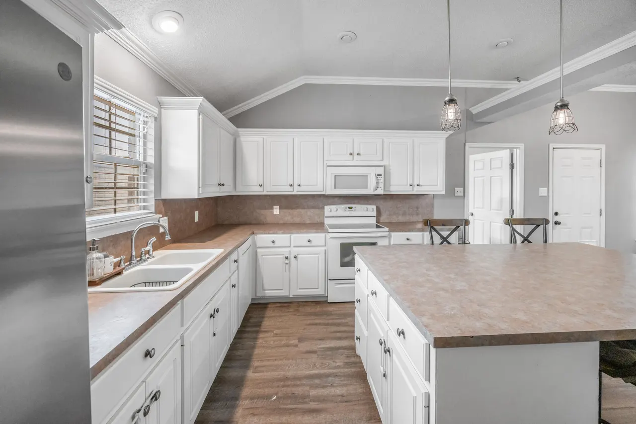 Photo 11 — 6501 86th Street, Lubbock, TX 79424