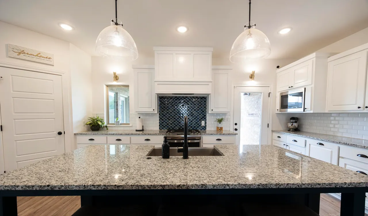 Photo 6 — 5608 115th Street, Lubbock, TX 79424