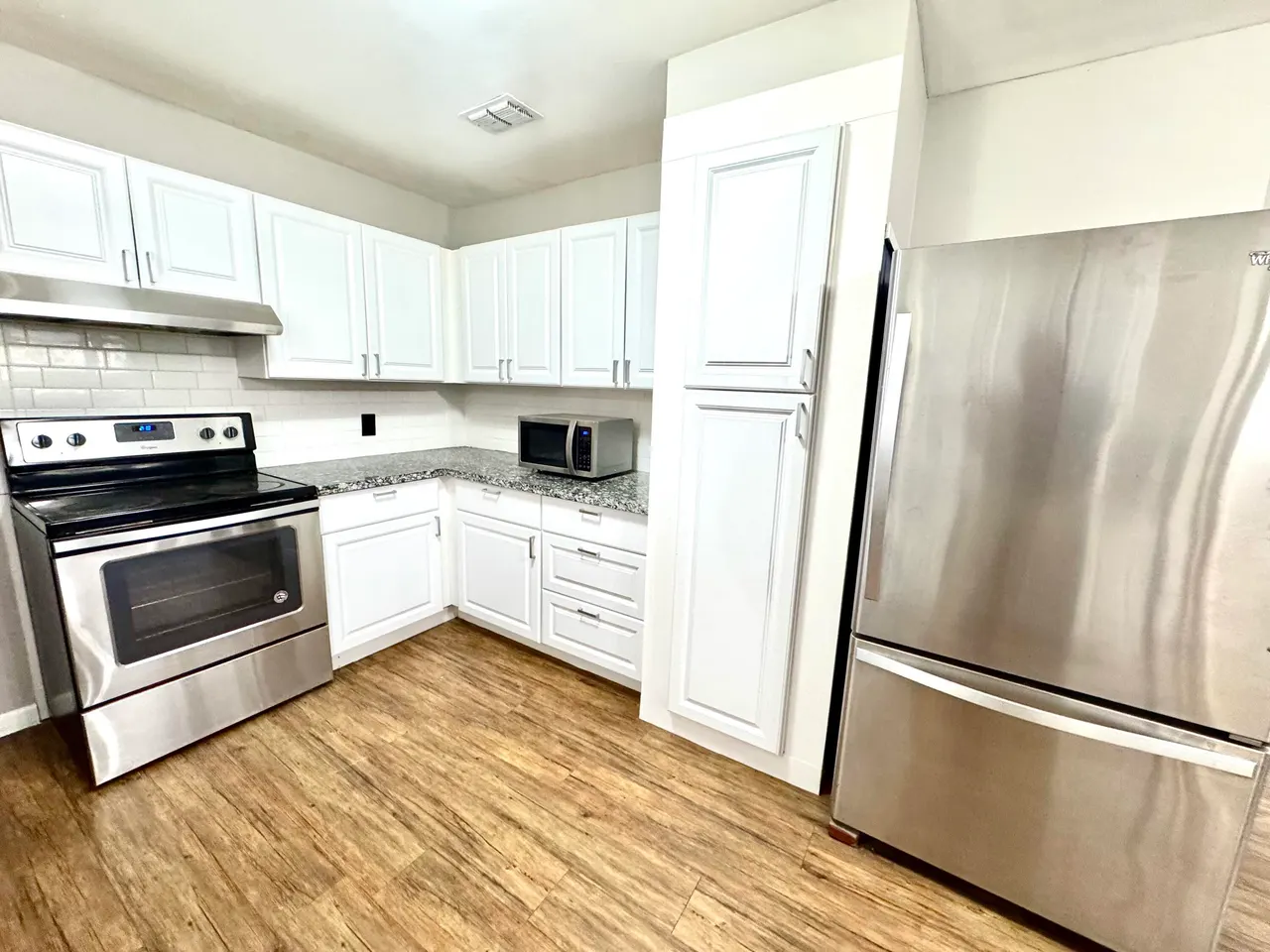 Photo 10 — 4402 28th Street, Lubbock, TX 79410