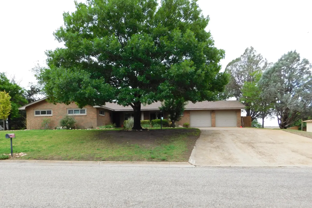 Photo 26 — 1819 W Ave H, Muleshoe, TX 79347