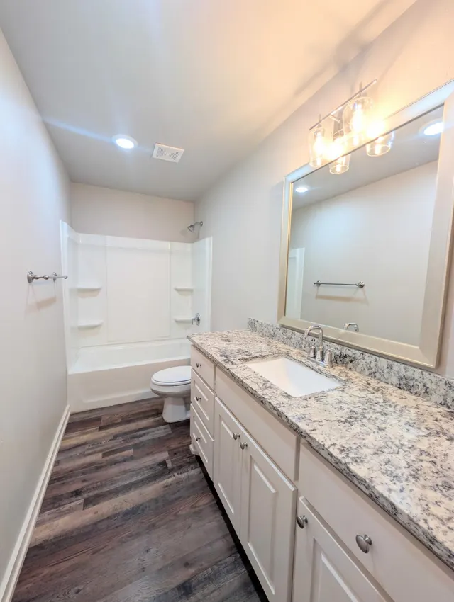 Photo 7 — 5512 122nd Street Unit B, Lubbock, TX 79424