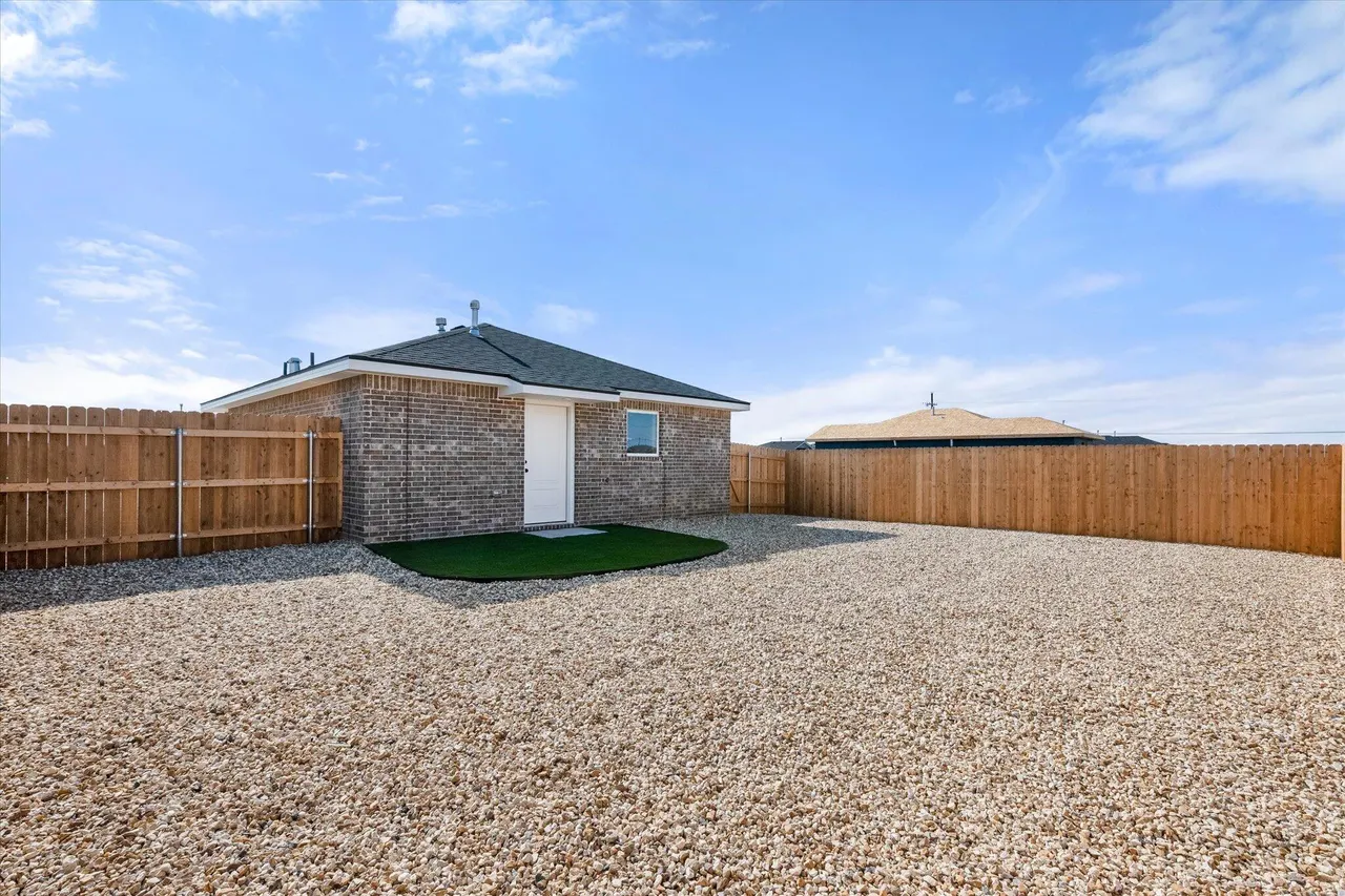 Photo 17 — 2014 Tractor Avenue, Wolfforth, TX 79382